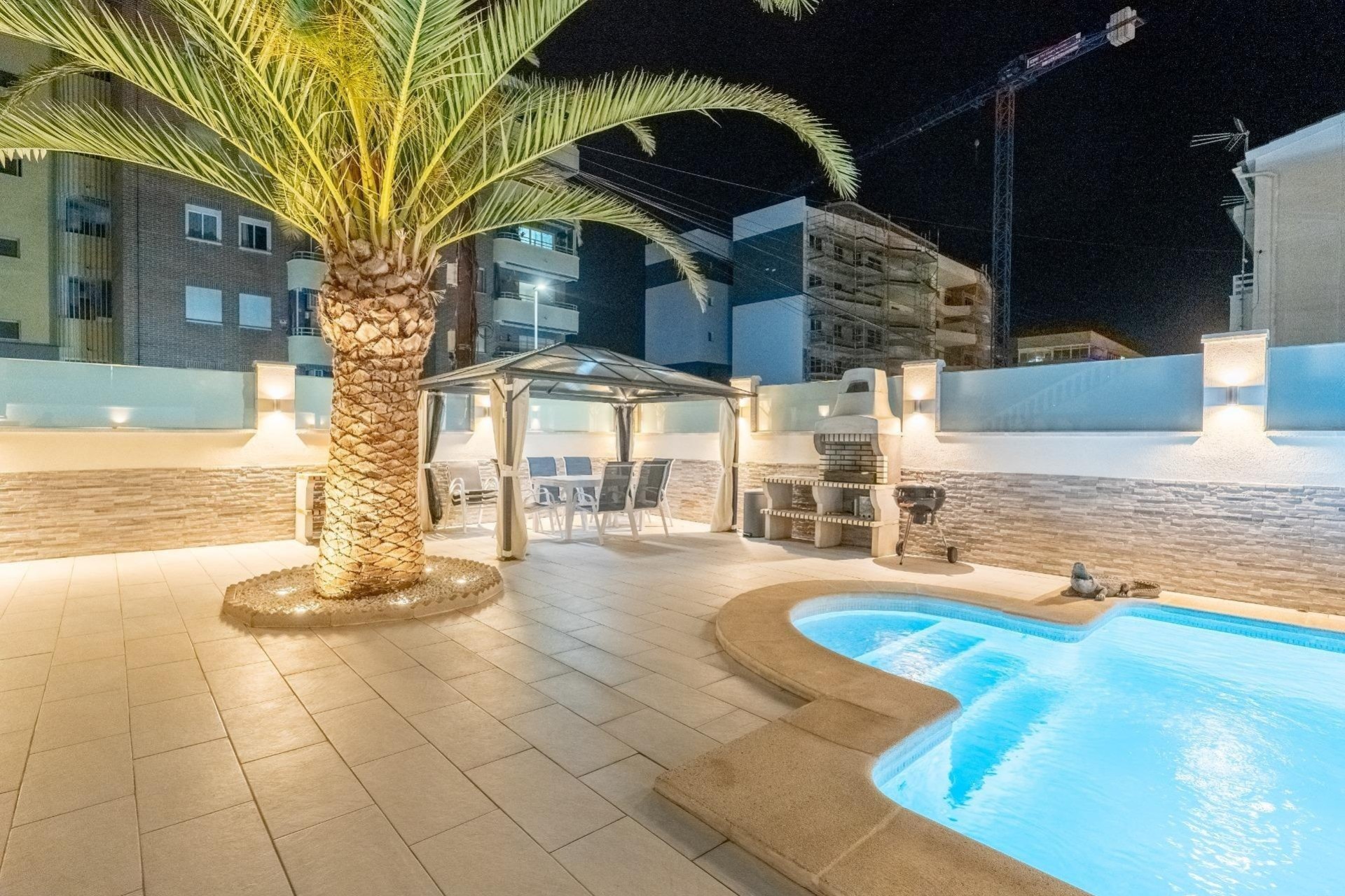 Sale - Town house -
Torrevieja - Punta Prima