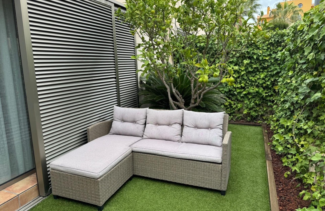 Sale - Town house -
Torrevieja - Punta Prima