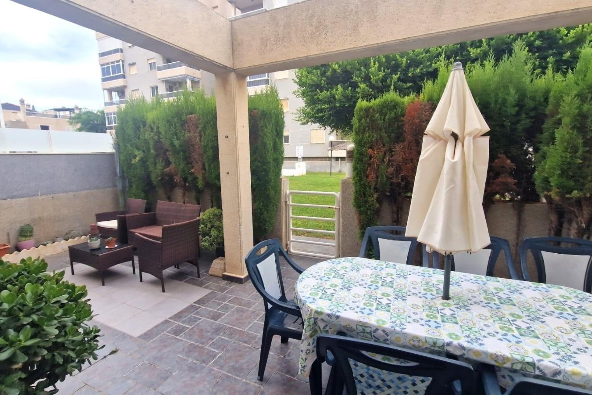 Sale - Town house -
Torrevieja - Torreblanca