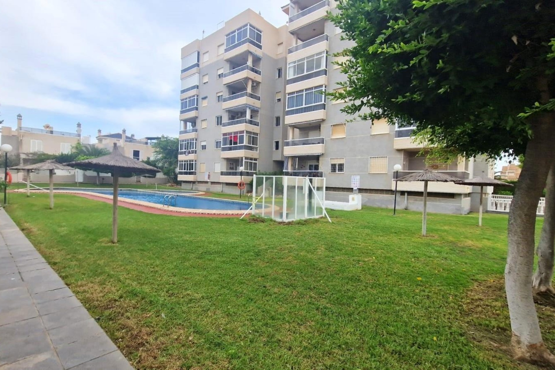 Sale - Town house -
Torrevieja - Torreblanca