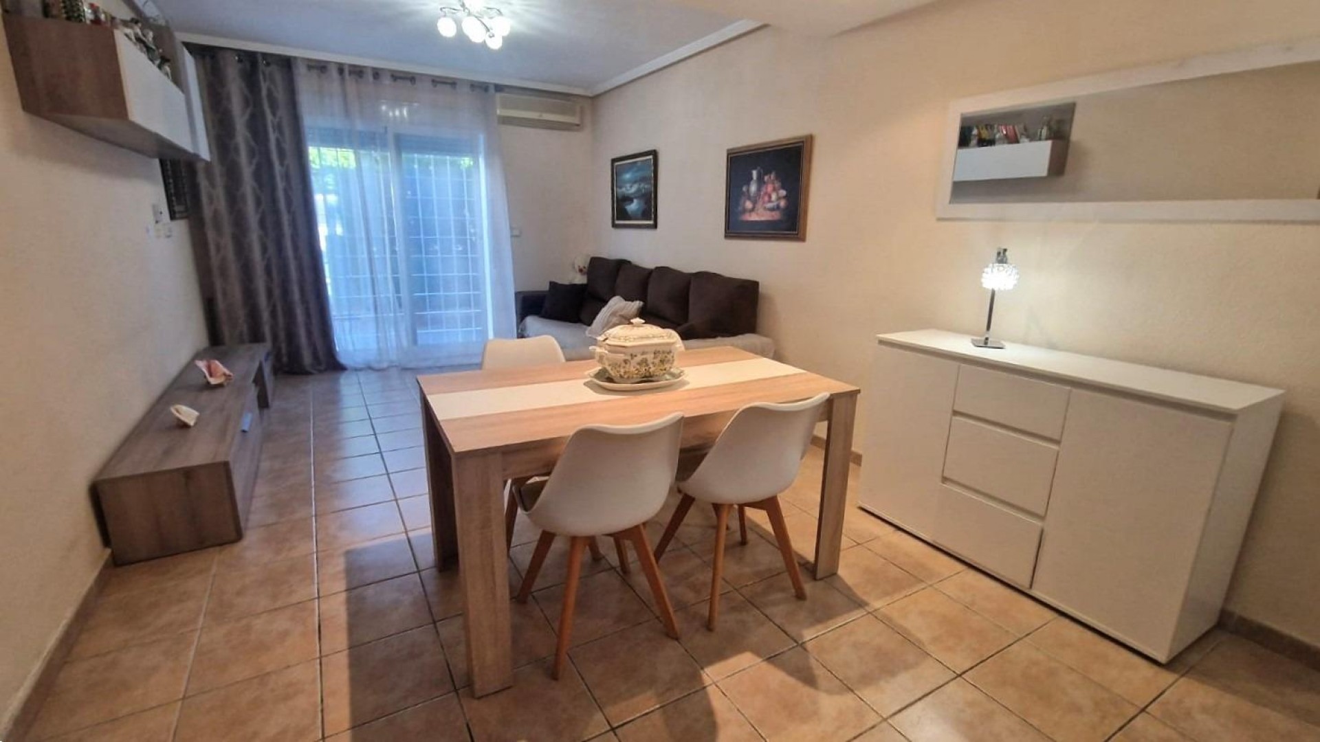 Sale - Town house -
Torrevieja - Torreblanca
