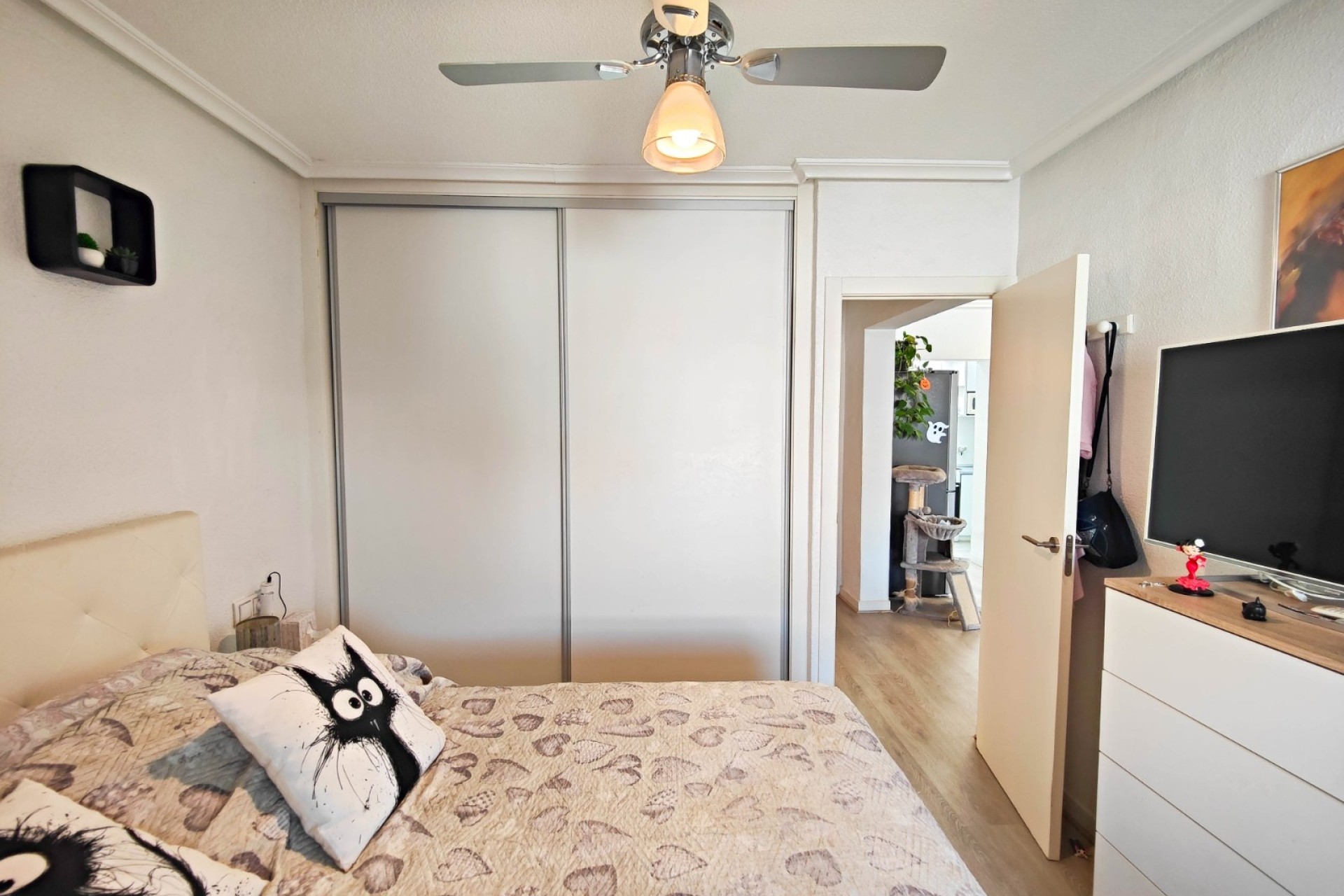 Sale - Town house -
Torrevieja - Torreta - Salado