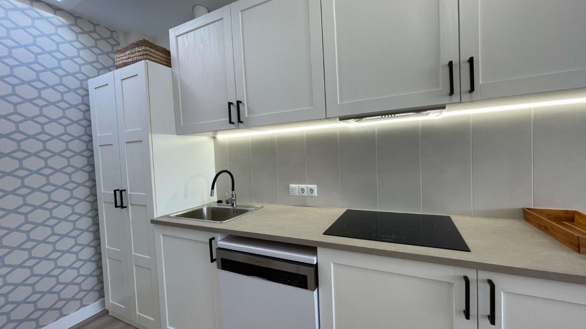 Sale - Town house -
Torrevieja - Torretas