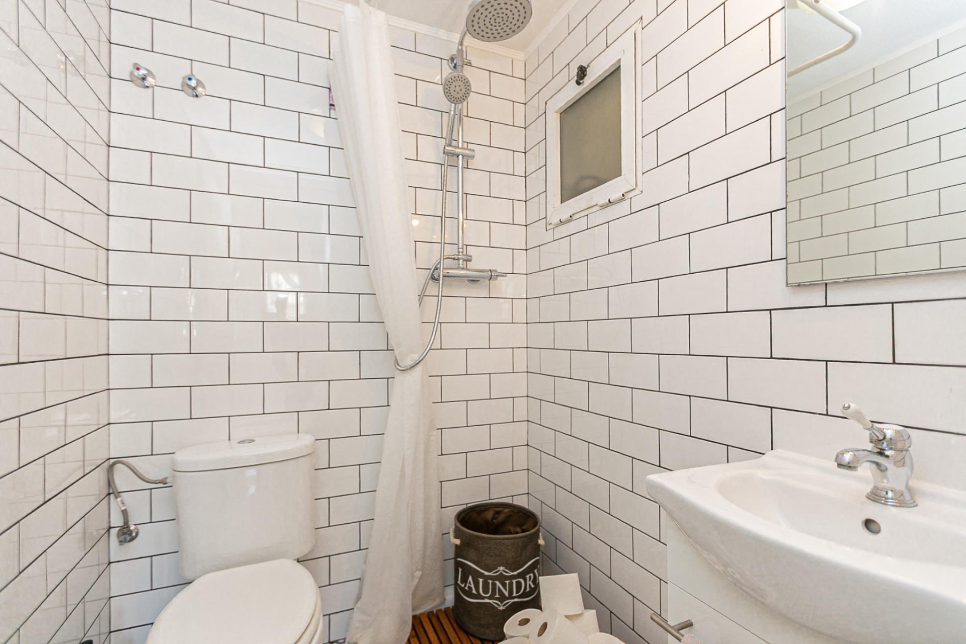 Sale - Town house -
Torrevieja - Torretas