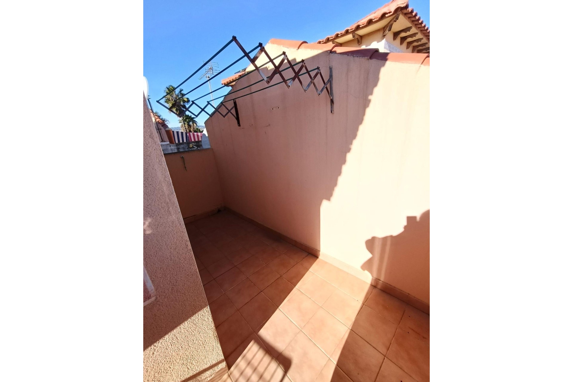 Sale - Town house -
Torrevieja - Torretas