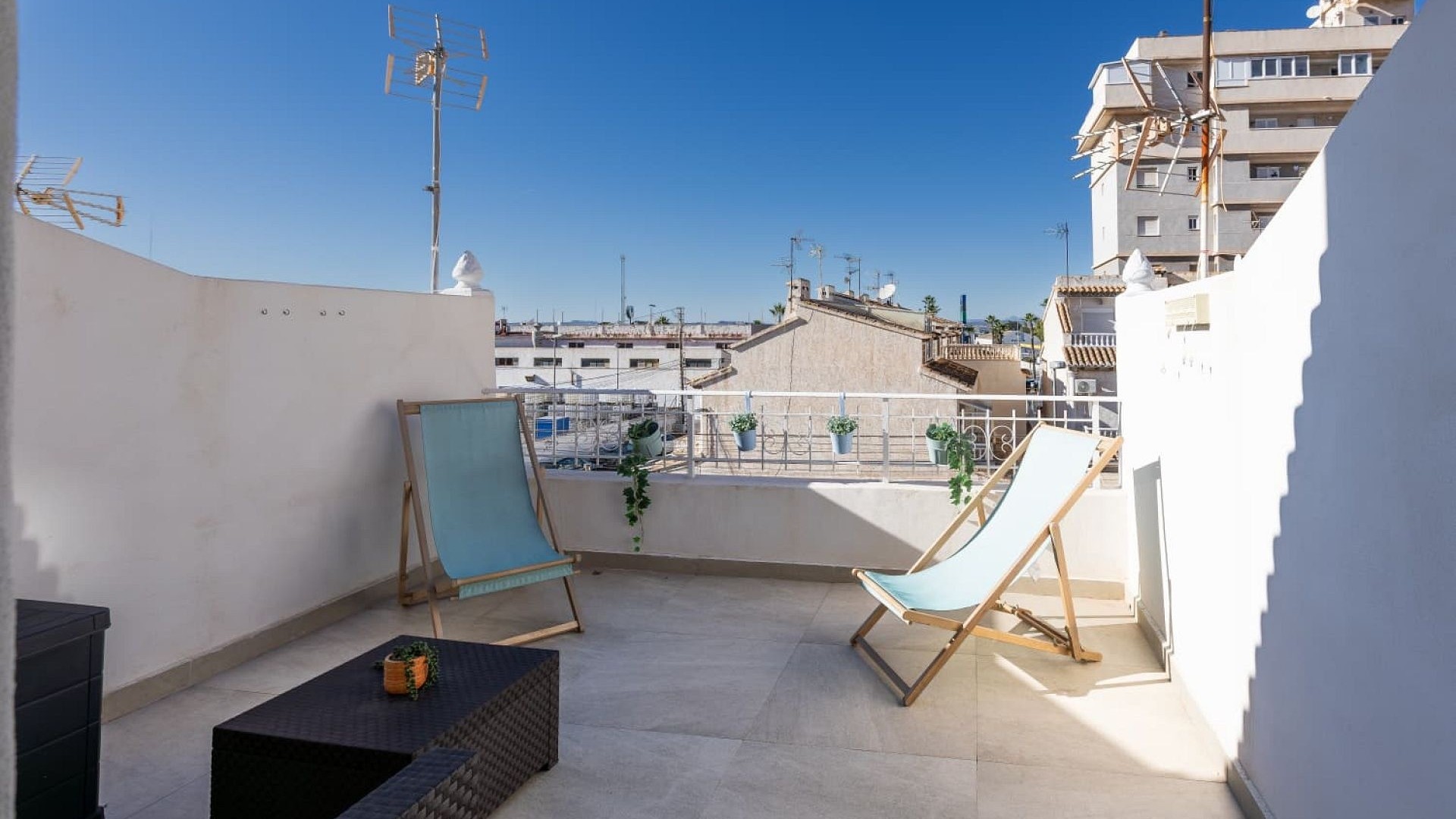 Sale - Town house -
Torrevieja