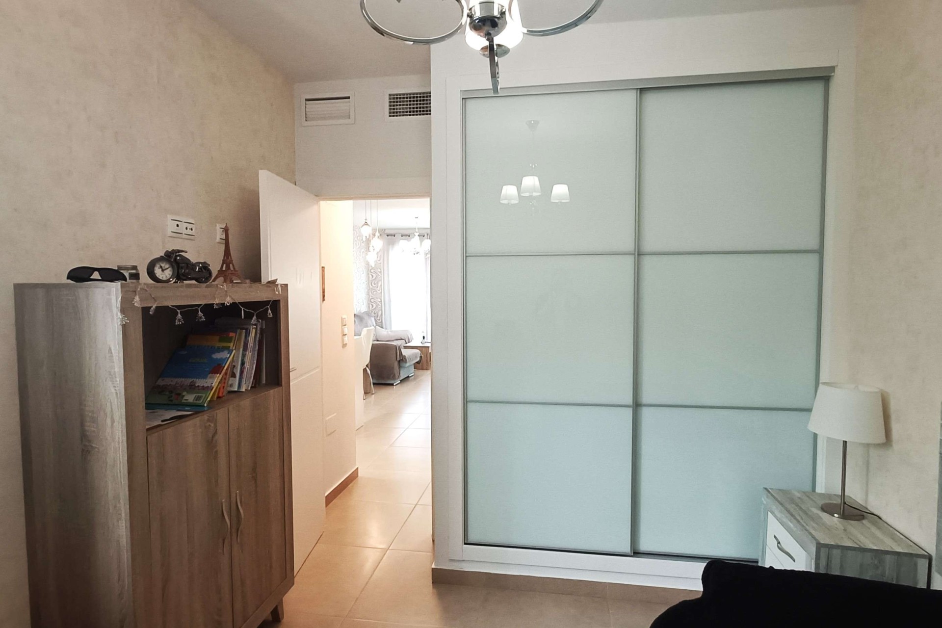 Sale - Town house -
Villamartín - El Manantial