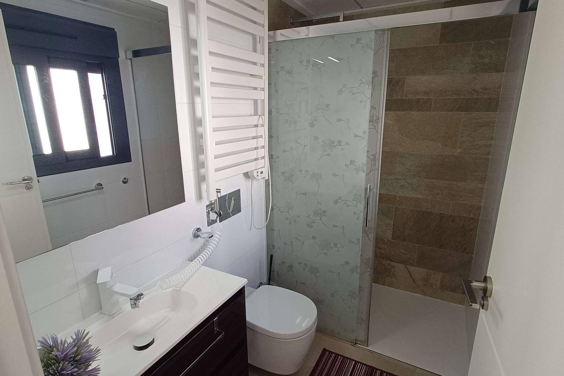 Sale - Town house -
Villamartín - El Manantial