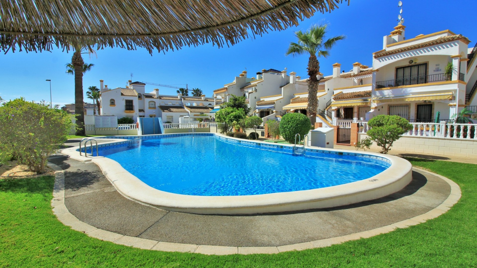 Sale - Town house -
Villamartín - LOS DOLSES