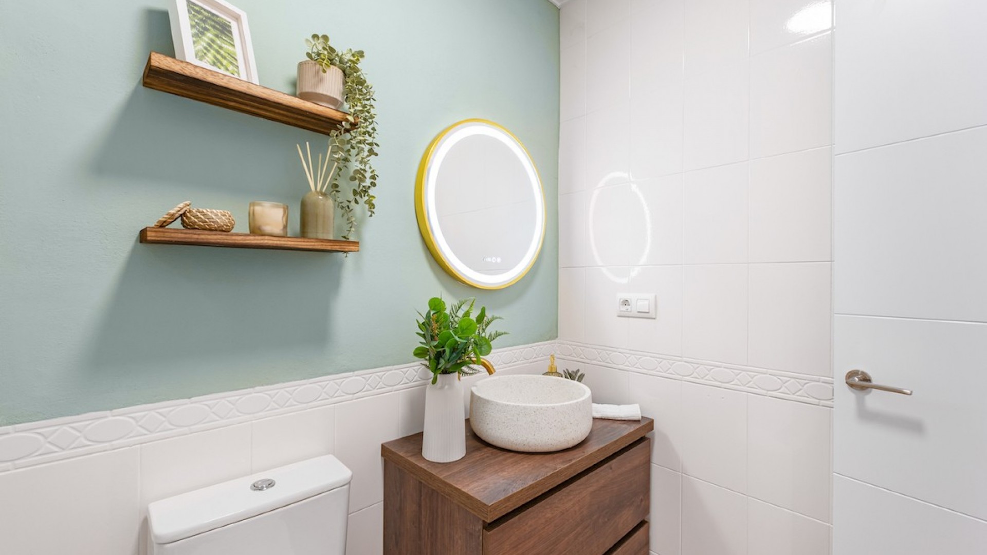 Sale - Town house -
Villamartín - Monte Golf