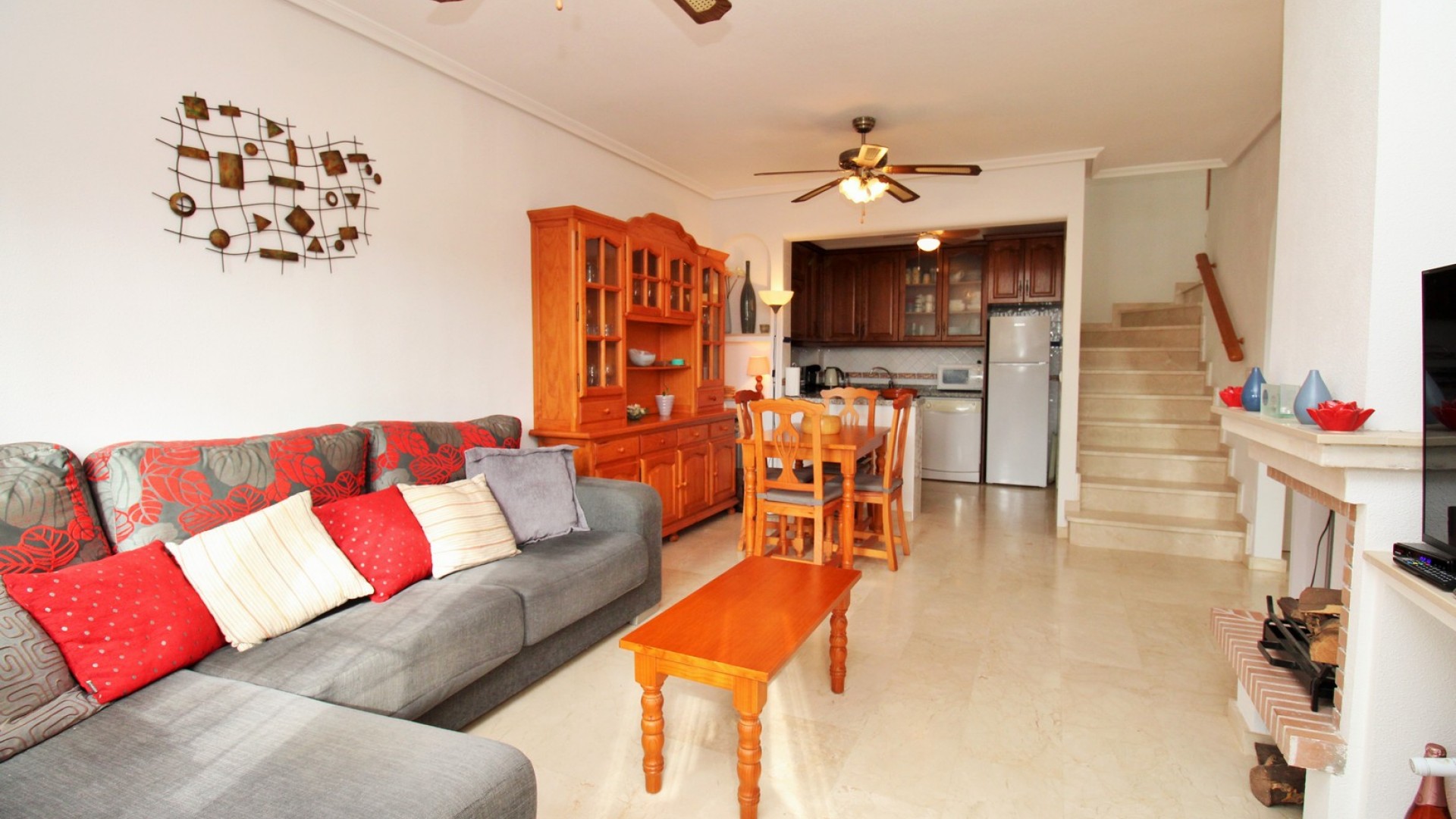 Sale - Town house -
Villamartín - PAU 8