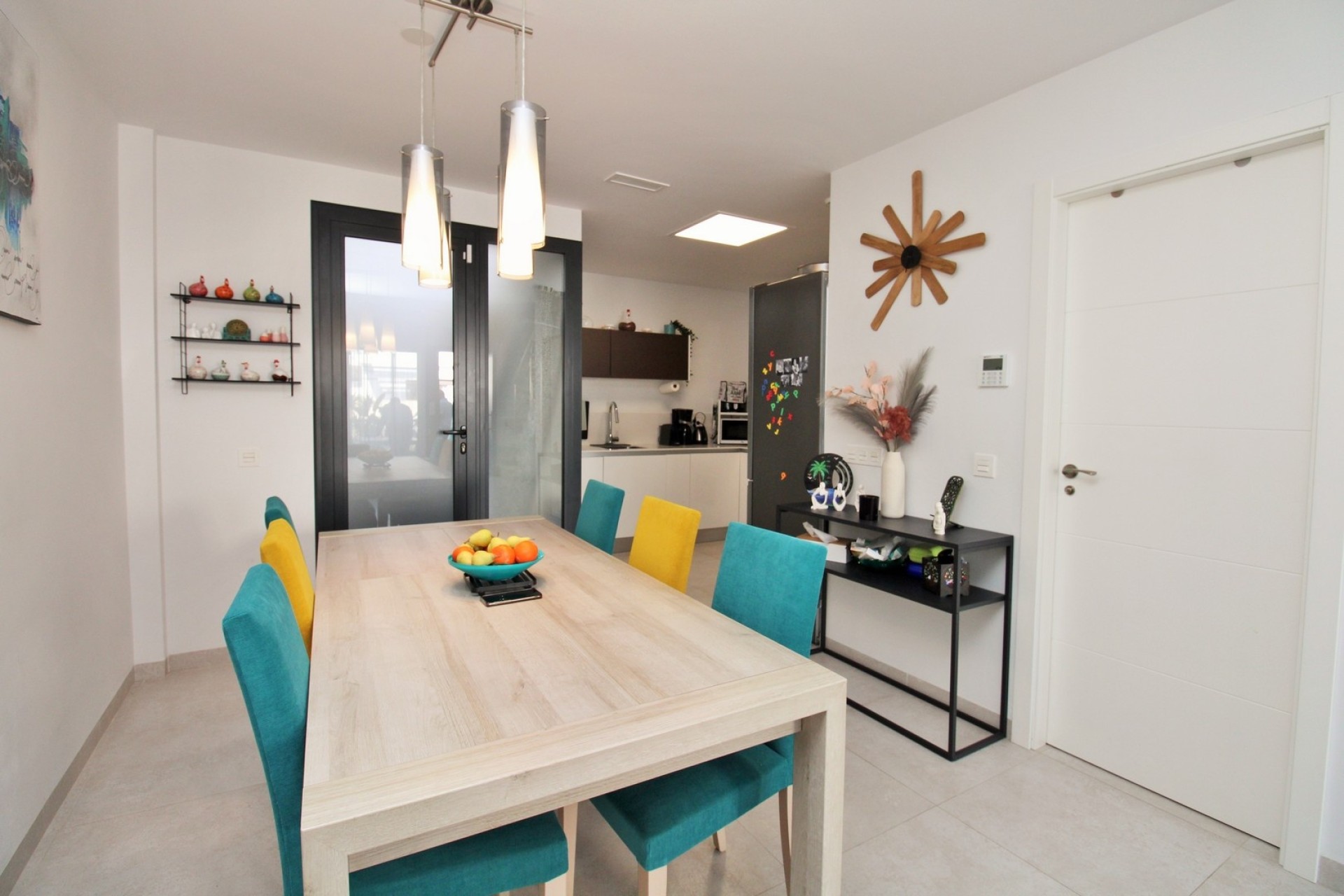 Sale - Town house -
Villamartín