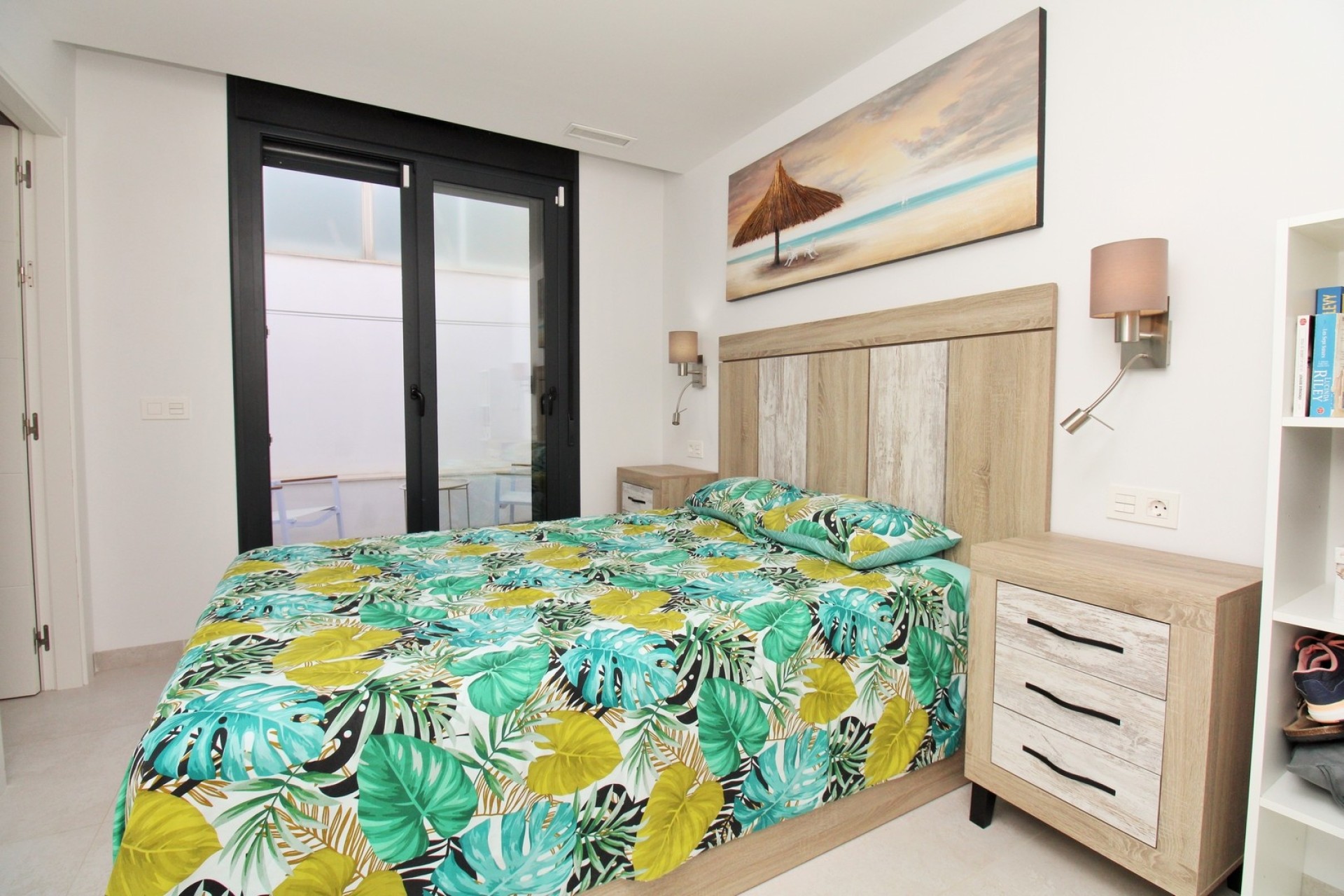 Sale - Town house -
Villamartín