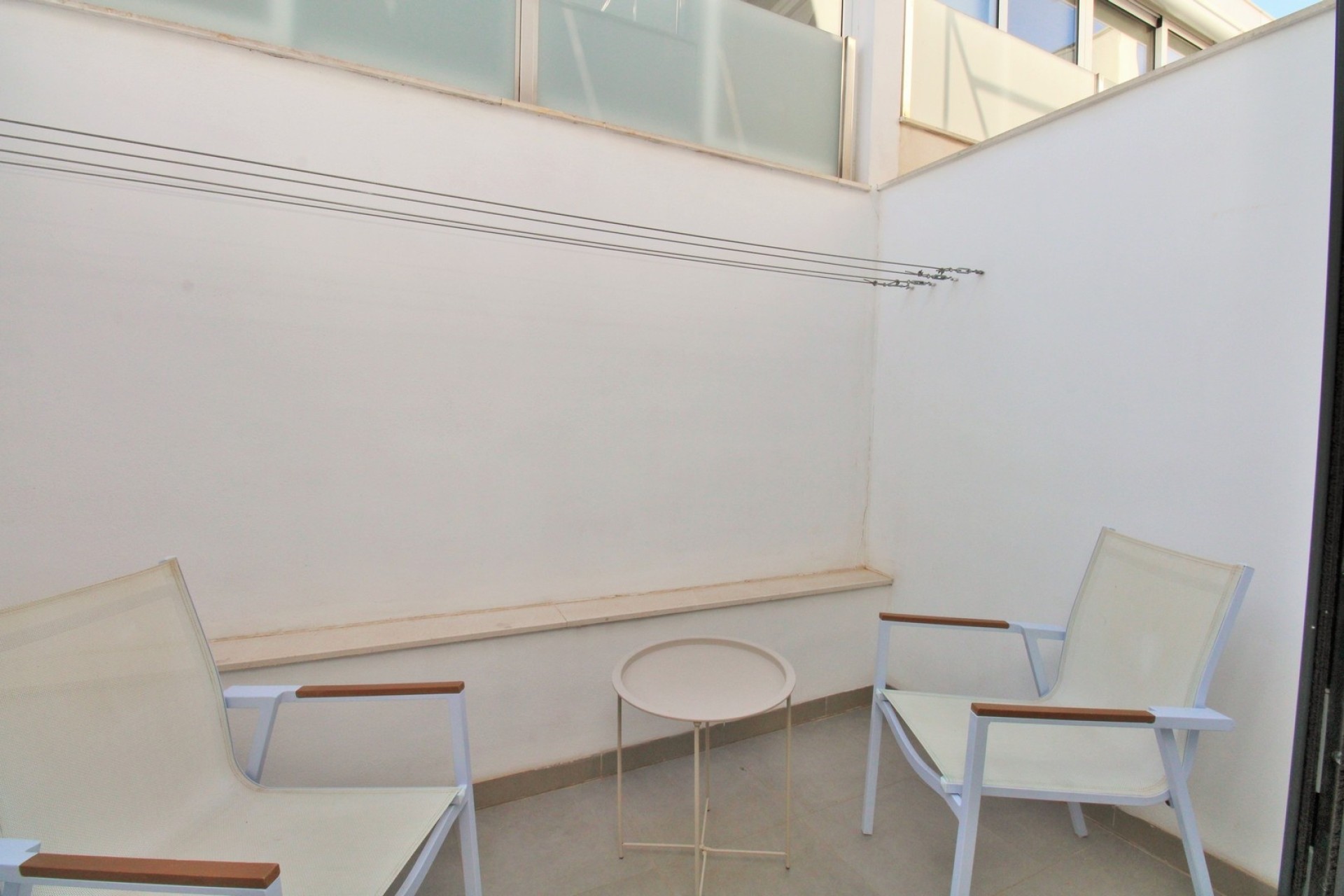 Sale - Town house -
Villamartín