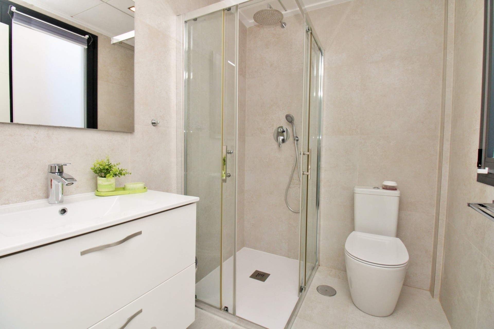 Sale - Town house -
Villamartín