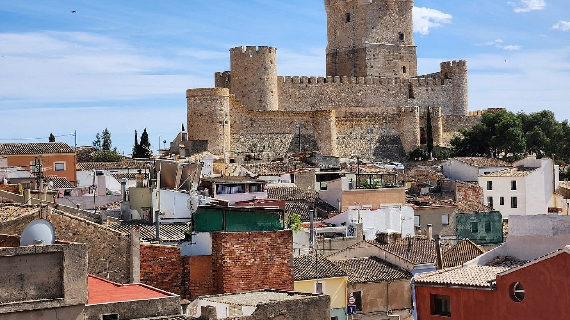 Sale - Town house -
Villena