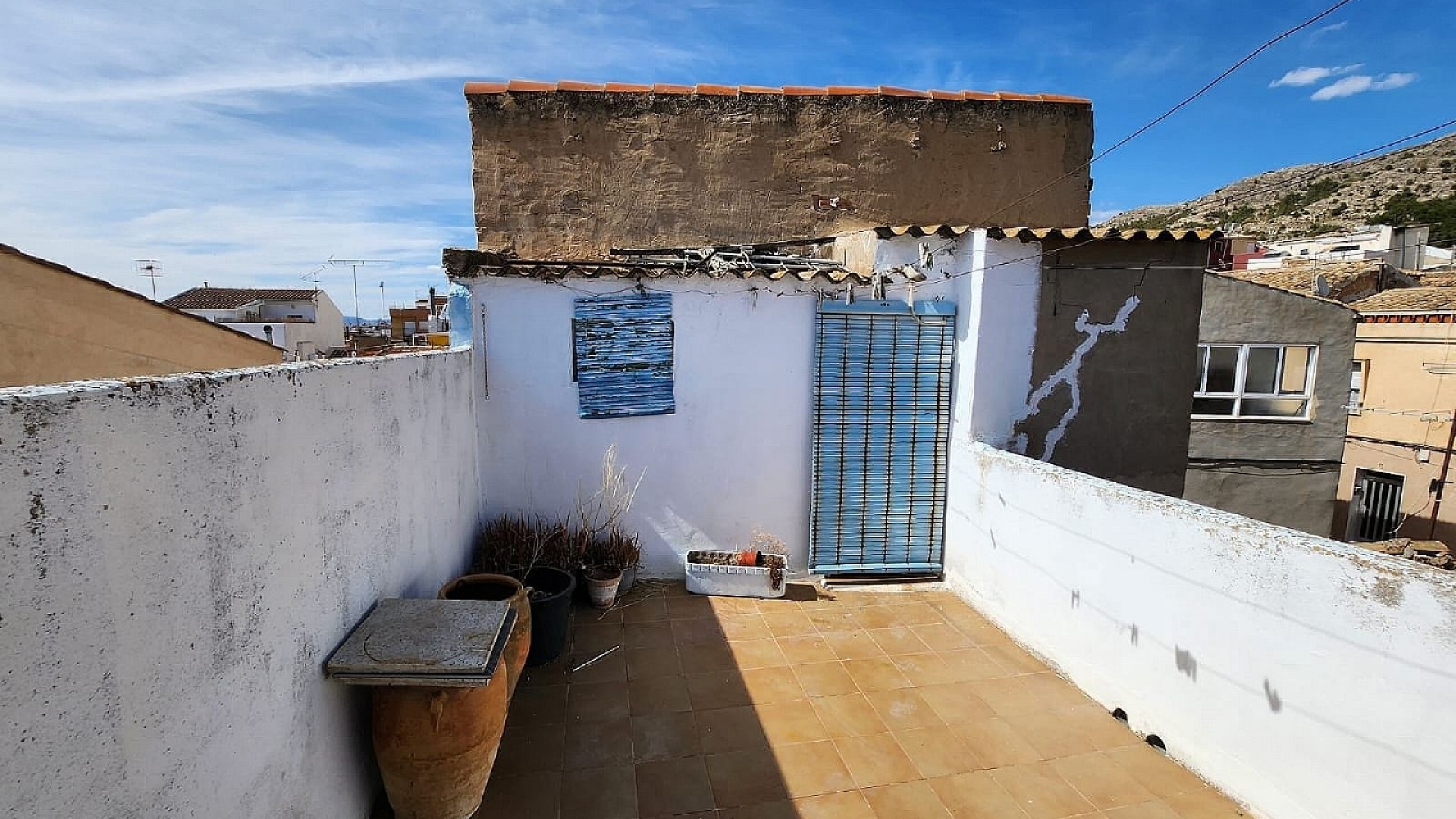 Sale - Town house -
Villena