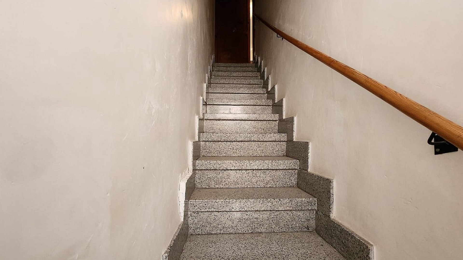 Sale - Town house -
Villena