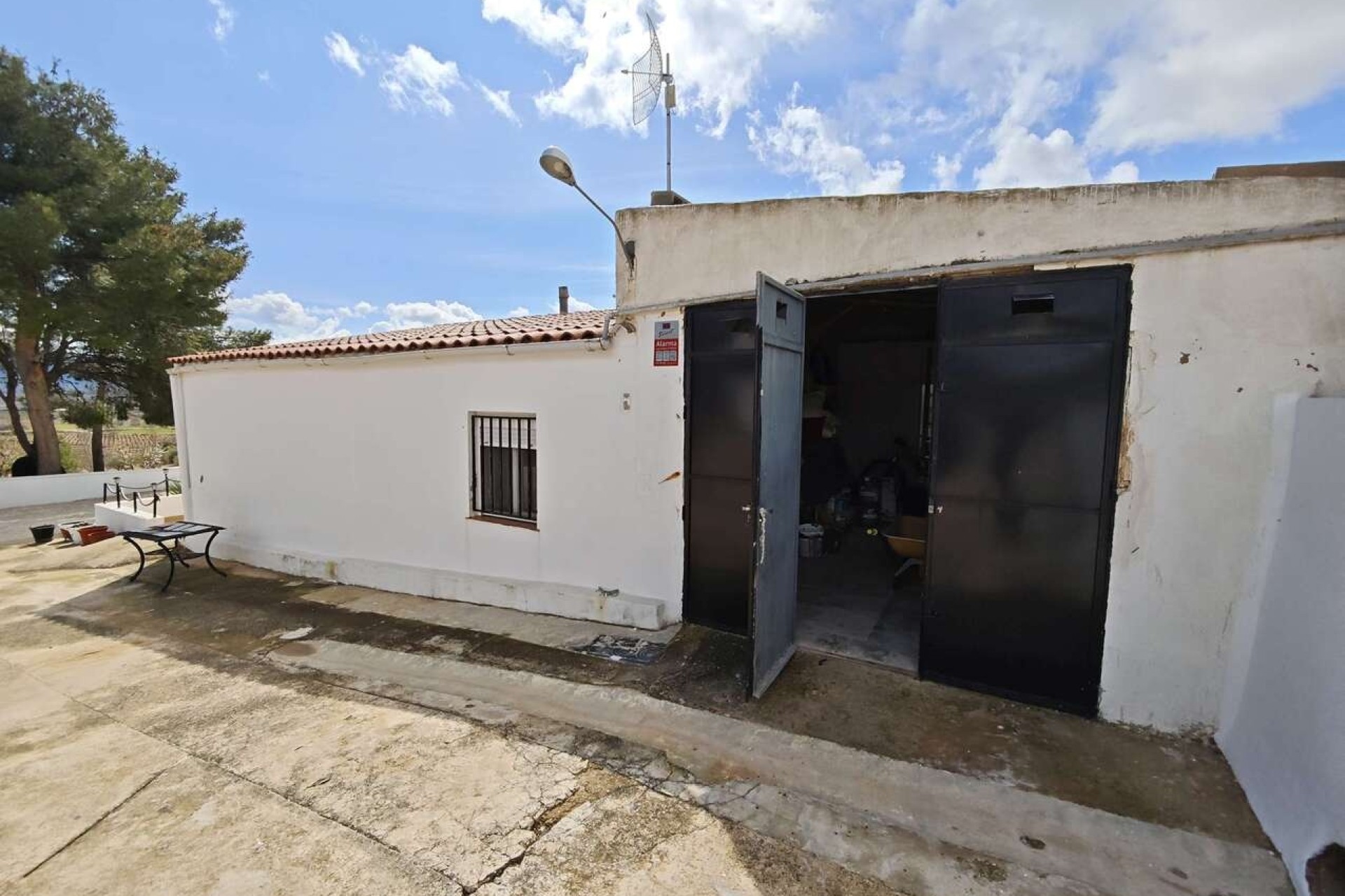 Sale - Town house -
Yecla - Inland