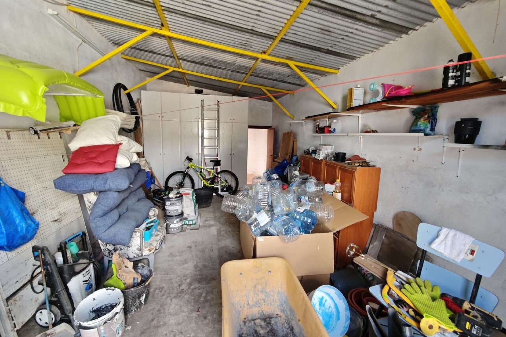 Sale - Town house -
Yecla - Inland