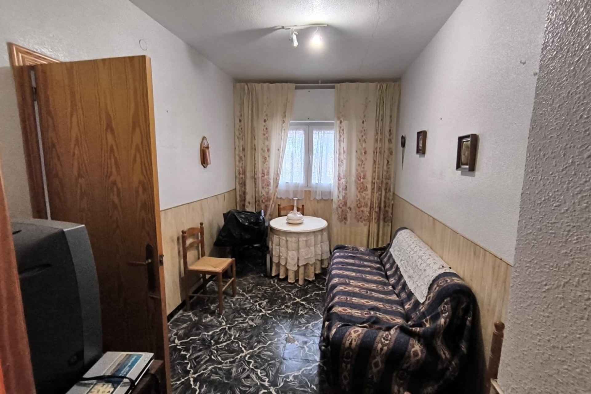 Sale - Town house -
Yecla - Inland