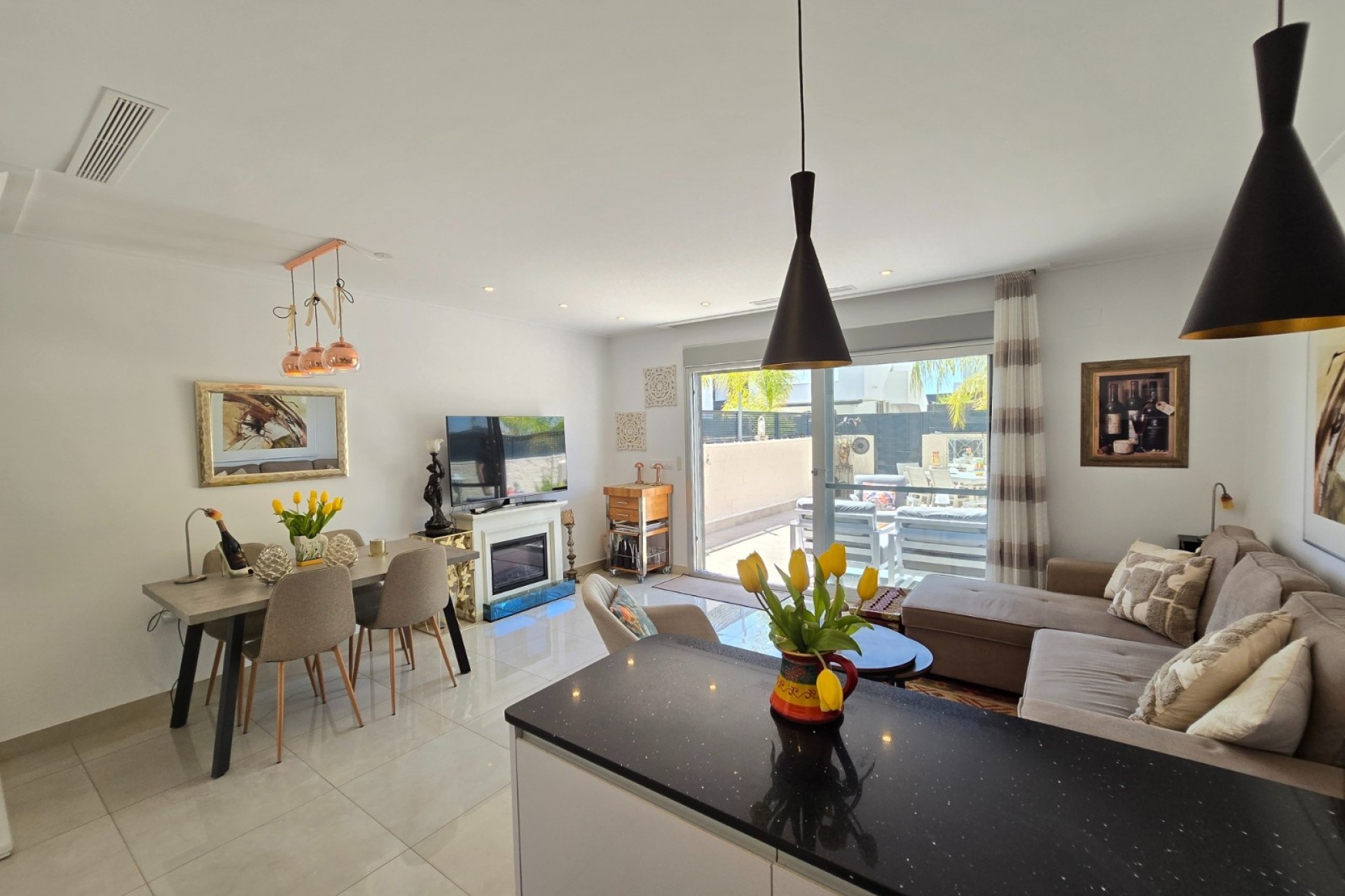 Sale - Townhouse * -
Ciudad Quesada * - Doña Pepa *