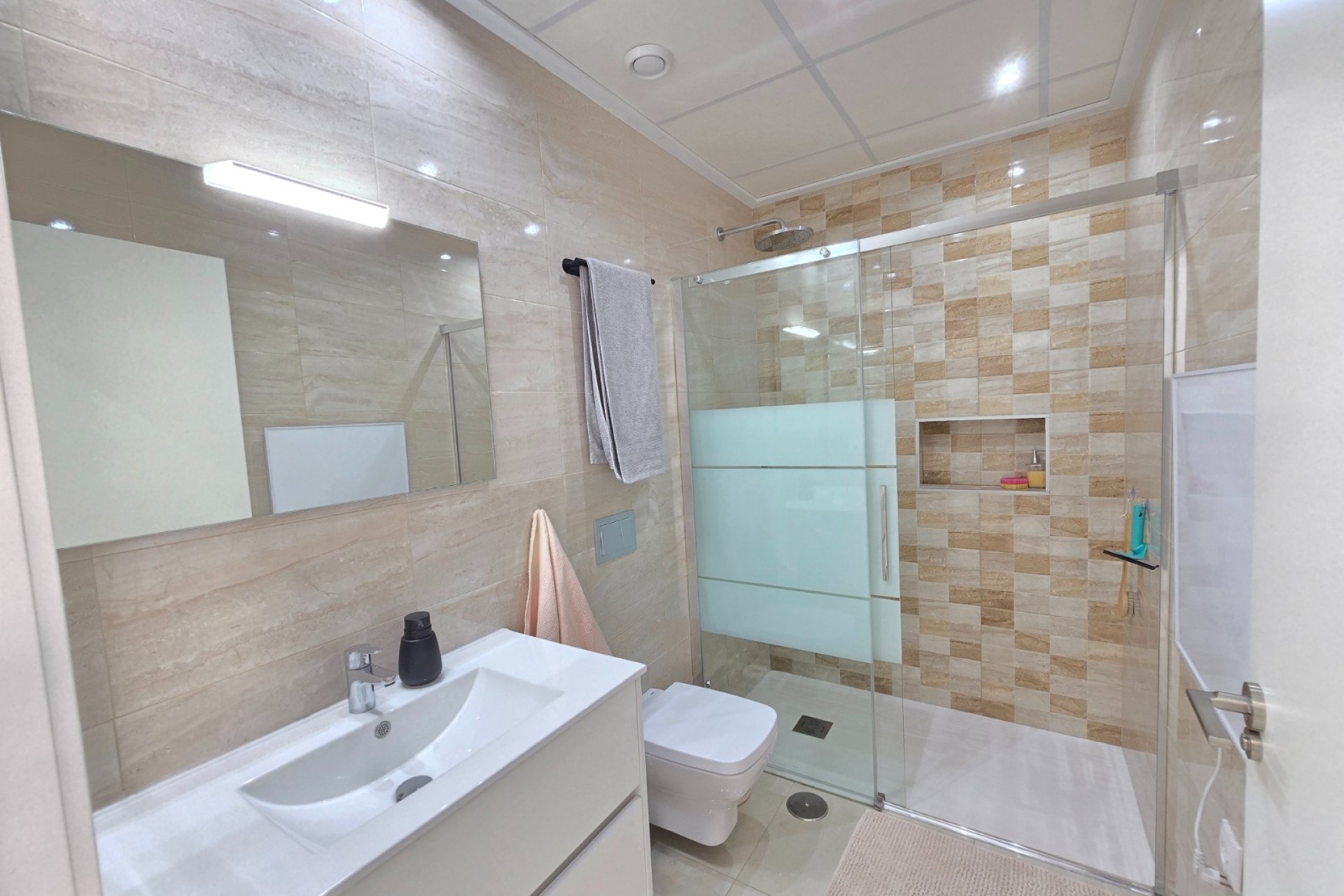 Sale - Townhouse * -
Ciudad Quesada * - Doña Pepa *