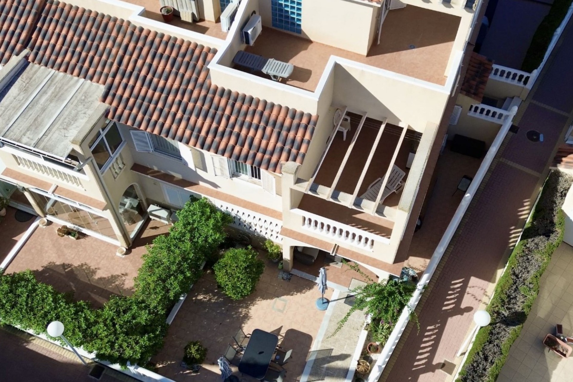 Sale - Townhouse  -
Orihuela Costa - Playa Flamenca