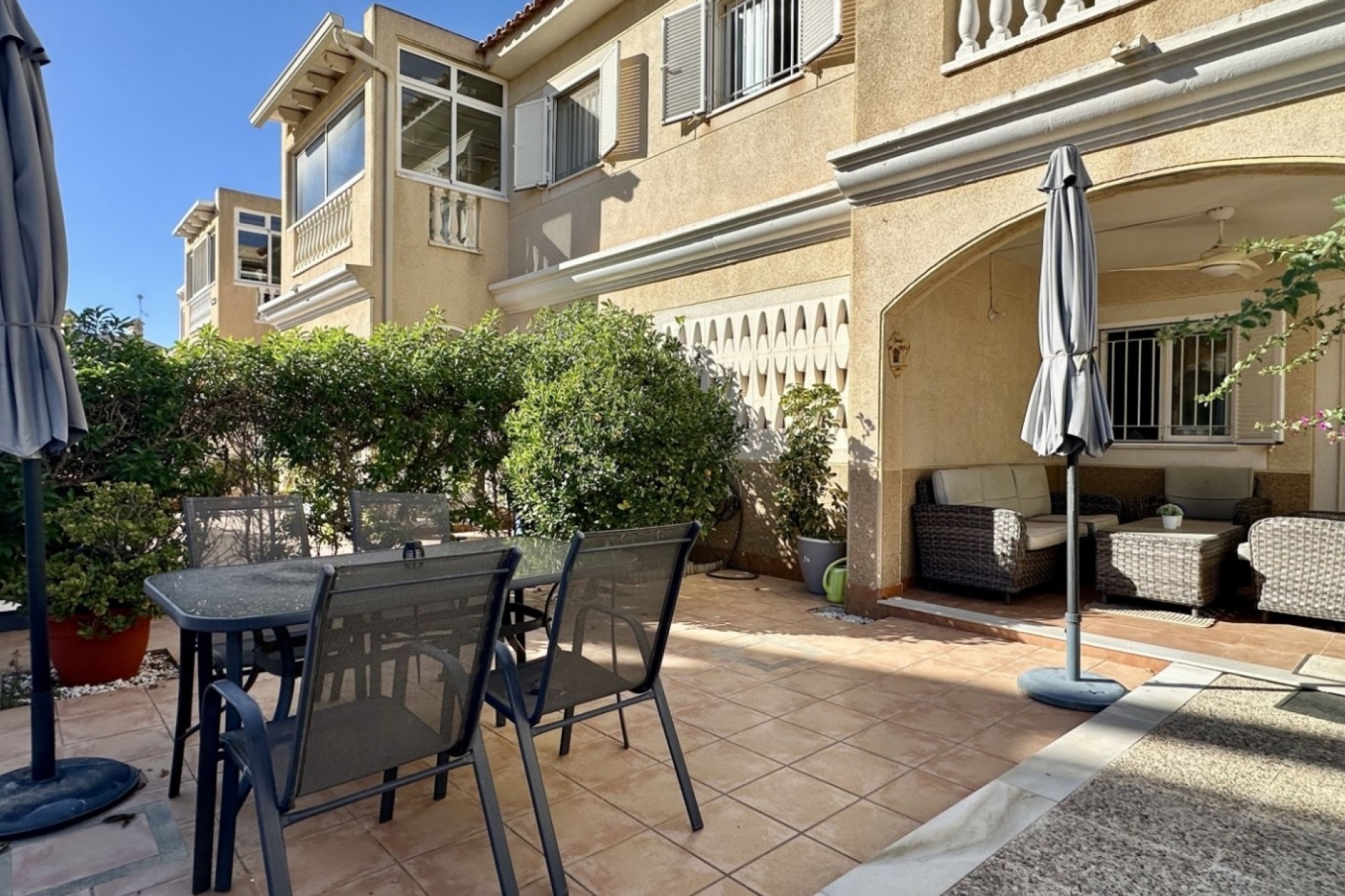 Sale - Townhouse  -
Orihuela Costa - Playa Flamenca