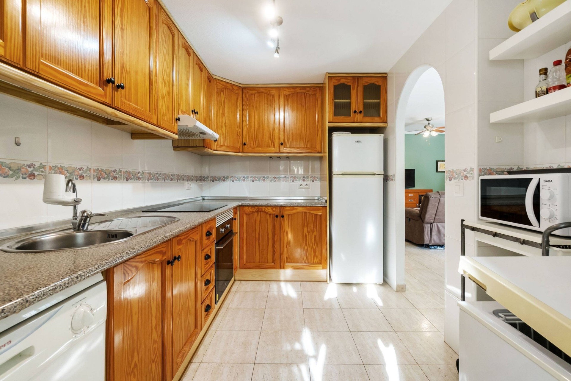 Sale - Townhouse  -
Orihuela Costa - Playa Flamenca