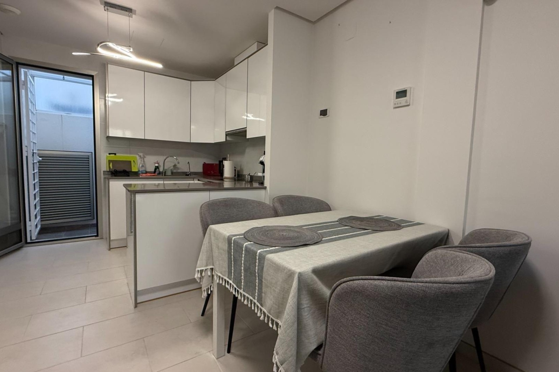Sale - Townhouse -
Torrevieja - Aguas Nuevas