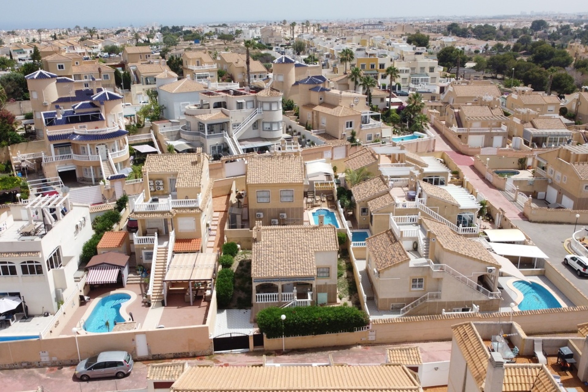 Sale - Townhouse  -
Torrevieja - La Florida