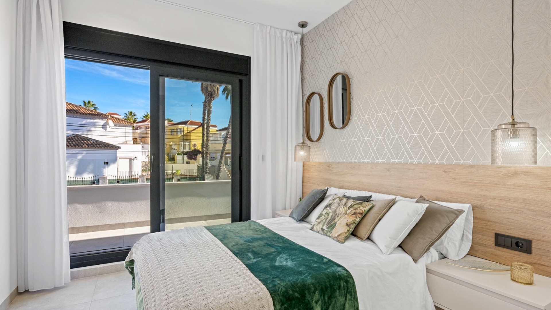 Sale - Villa - Detached -
Orihuela Costa - Blue Lagoon*