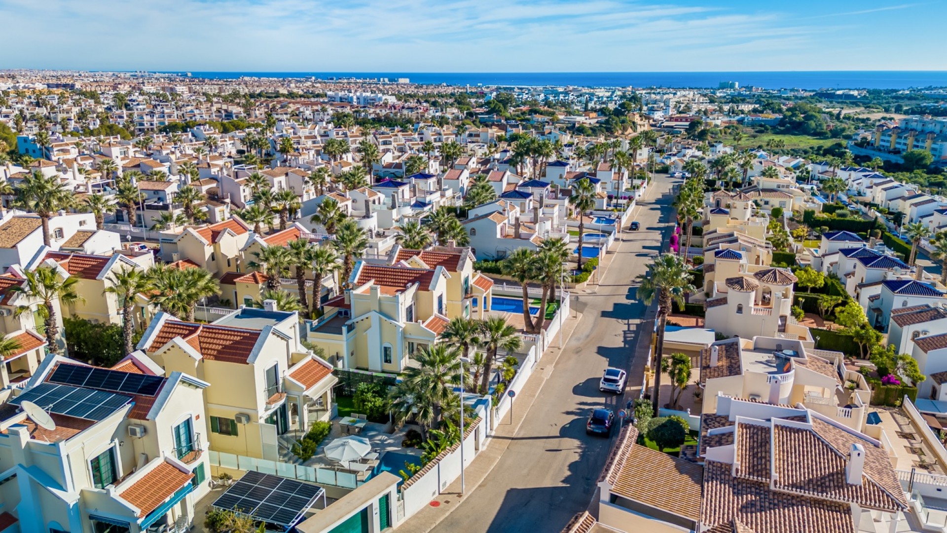 Sale - Villa - Detached -
Orihuela Costa - Los Dolses*