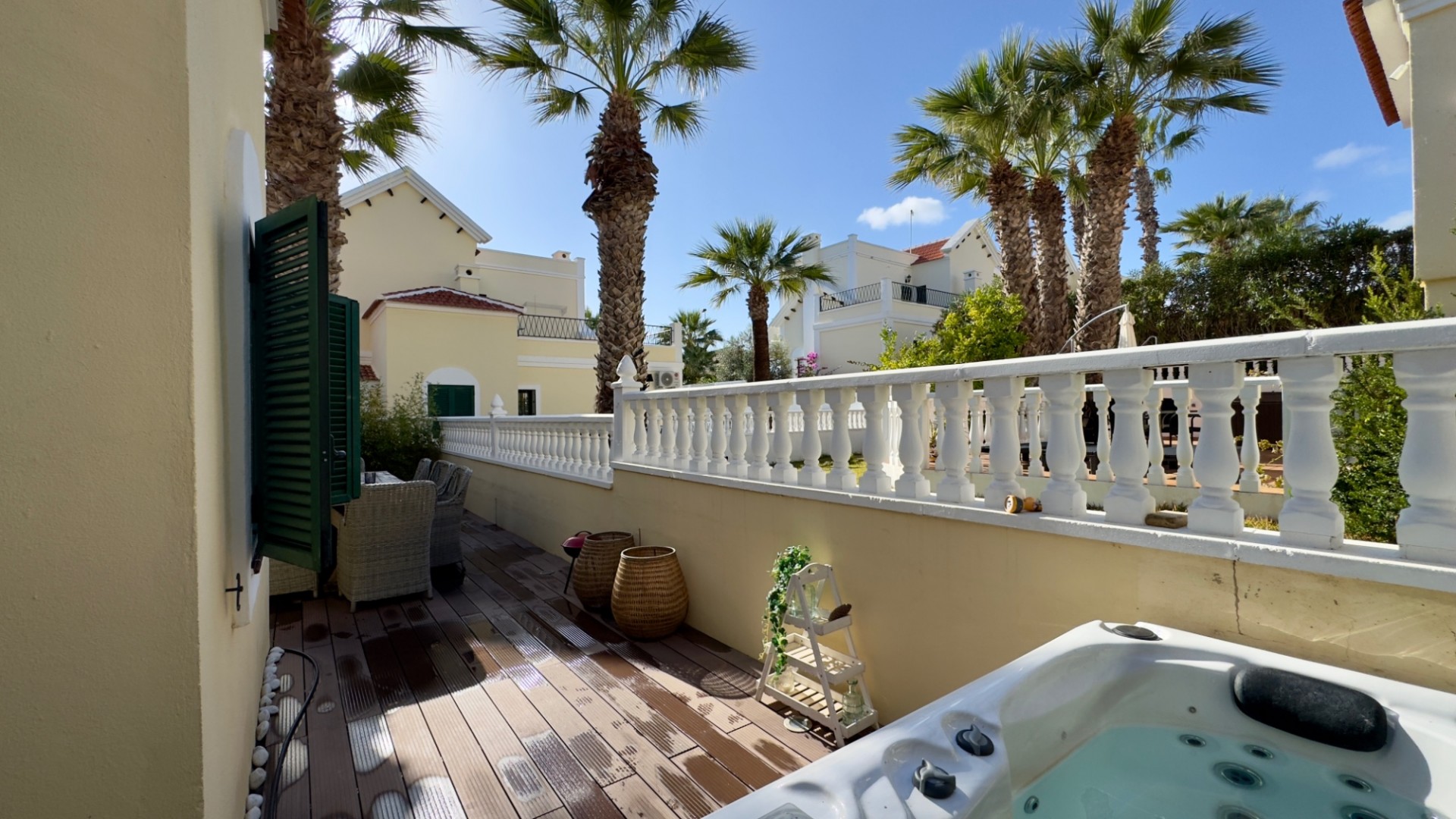 Sale - Villa - Detached -
Orihuela Costa - Los Dolses*