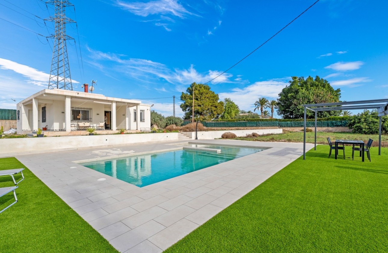 Sale - Villa -
Elche - Elche/Elx