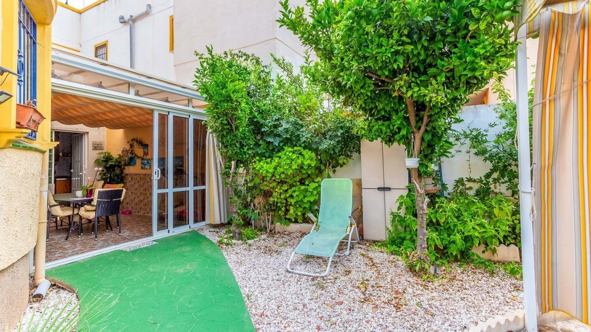 Sale - Villa -
Orihuela Costa - La Zenia- Orihuela costa