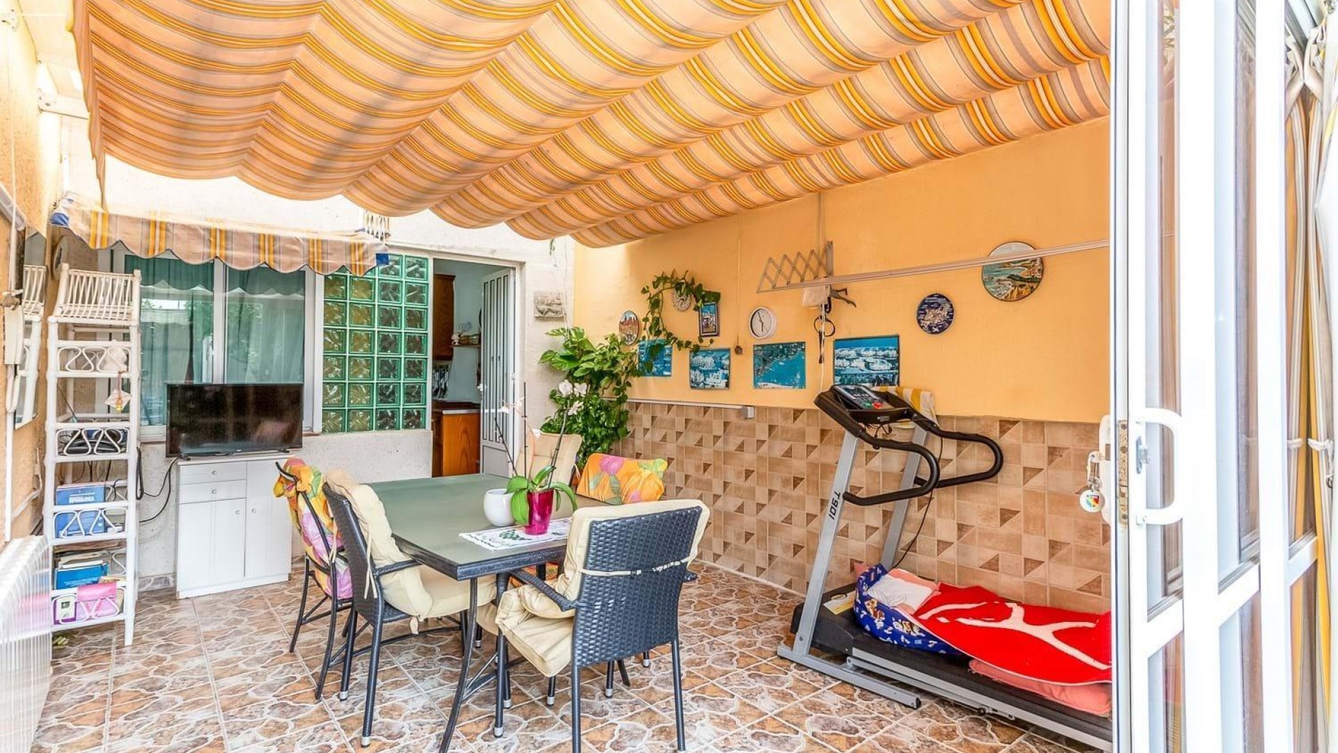 Sale - Villa -
Orihuela Costa - La Zenia- Orihuela costa