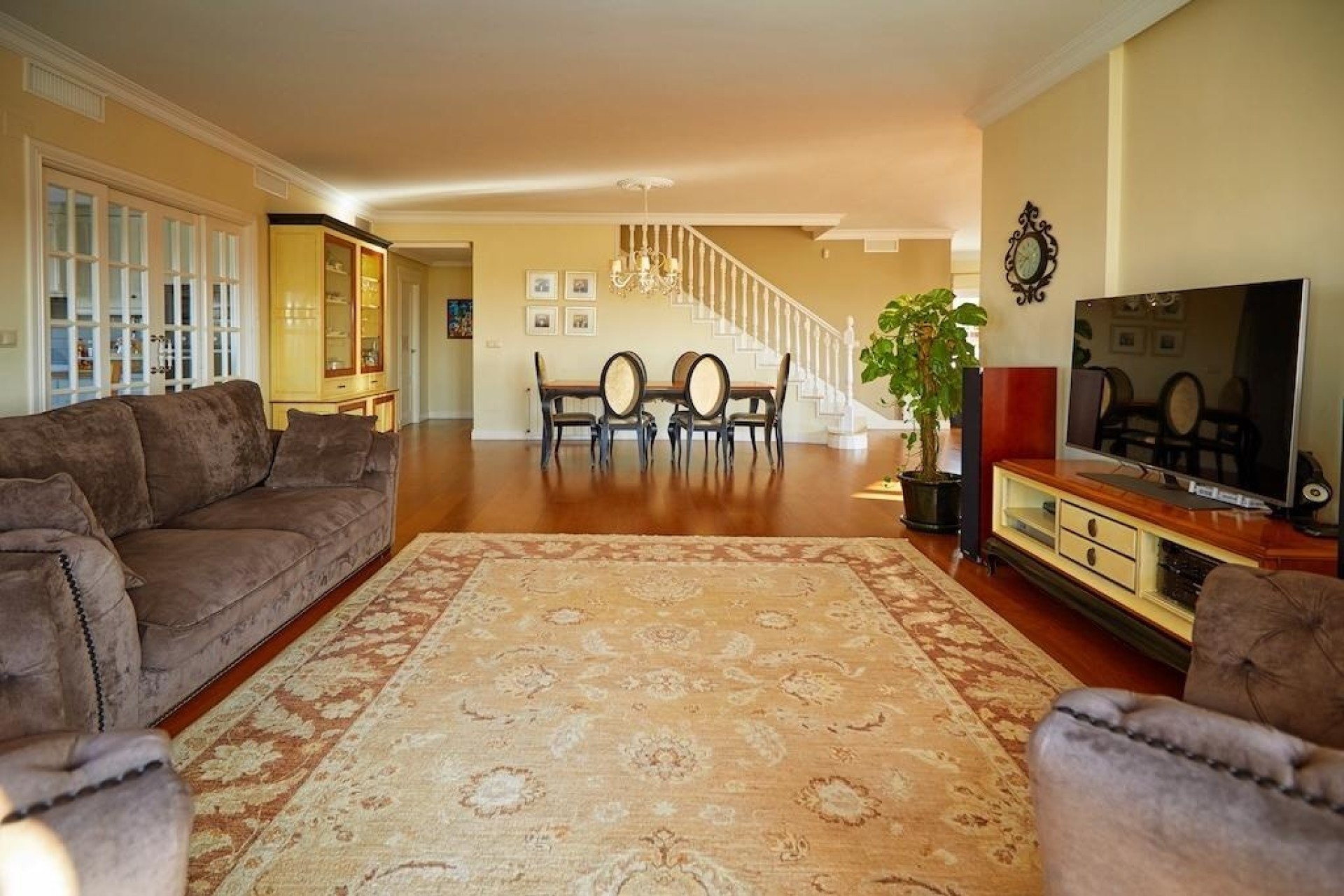 Sale - Villa -
Rojales - Centro de la Ciudad Quesada