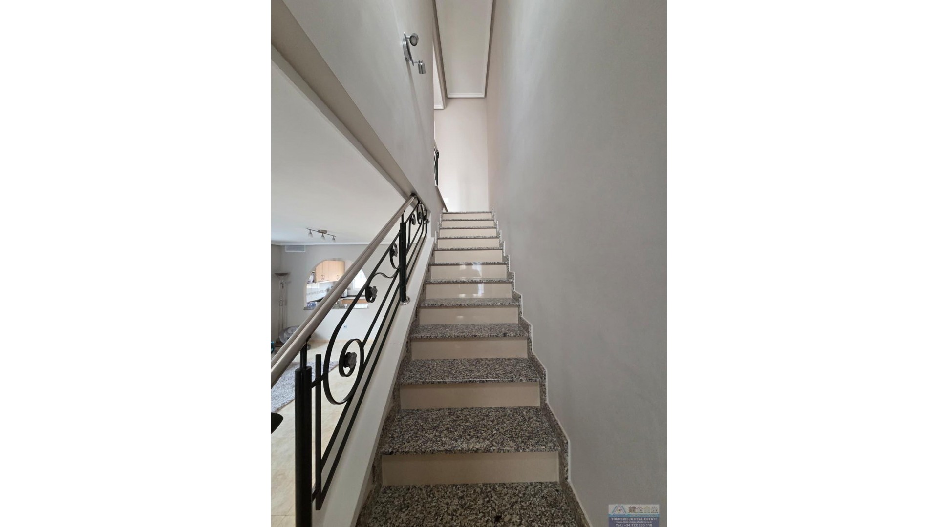 Sale - Villa -
Torrevieja - CIUDAD QUESADA