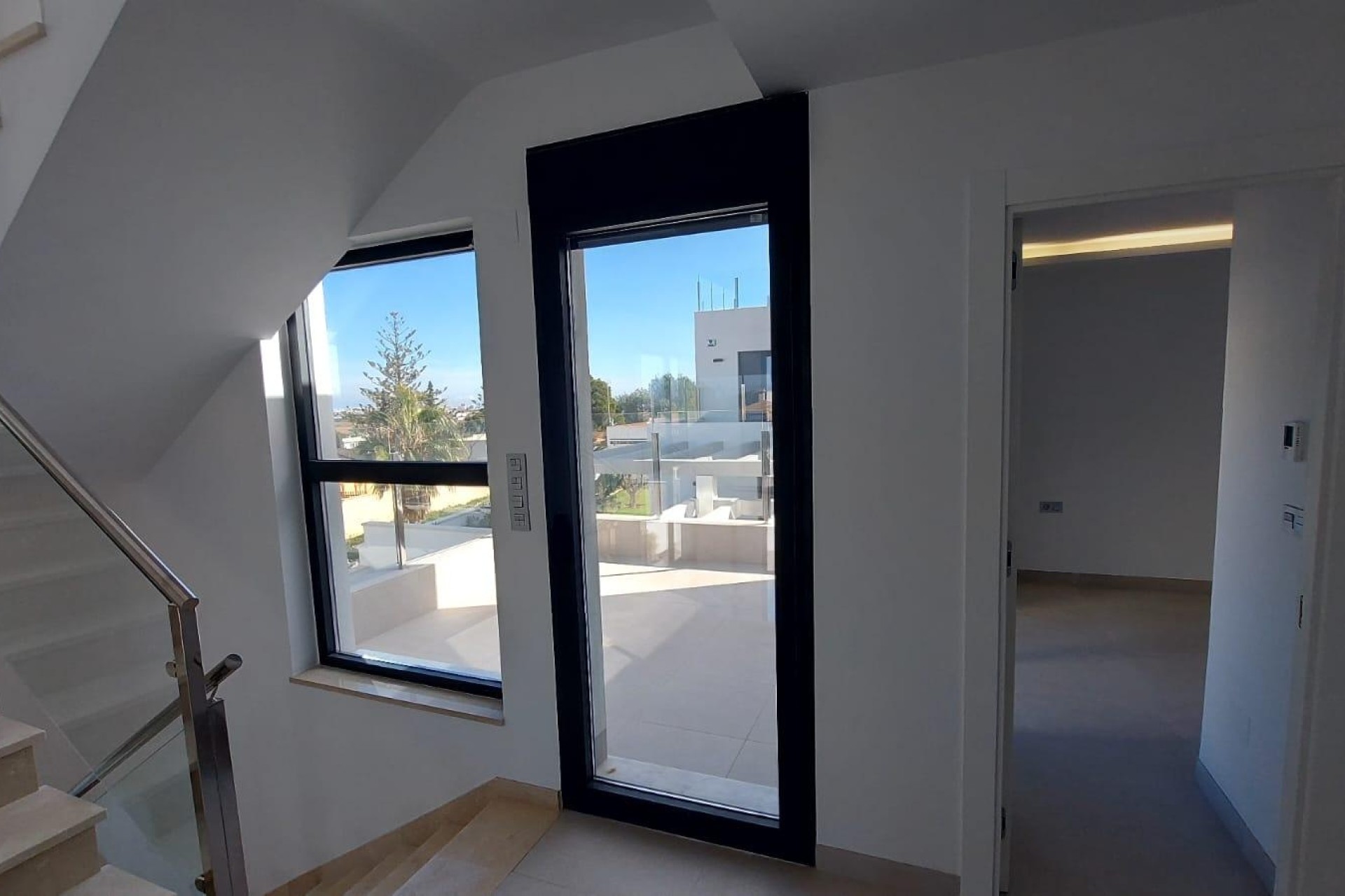 Sale - Villa -
Torrevieja - Los Balcones