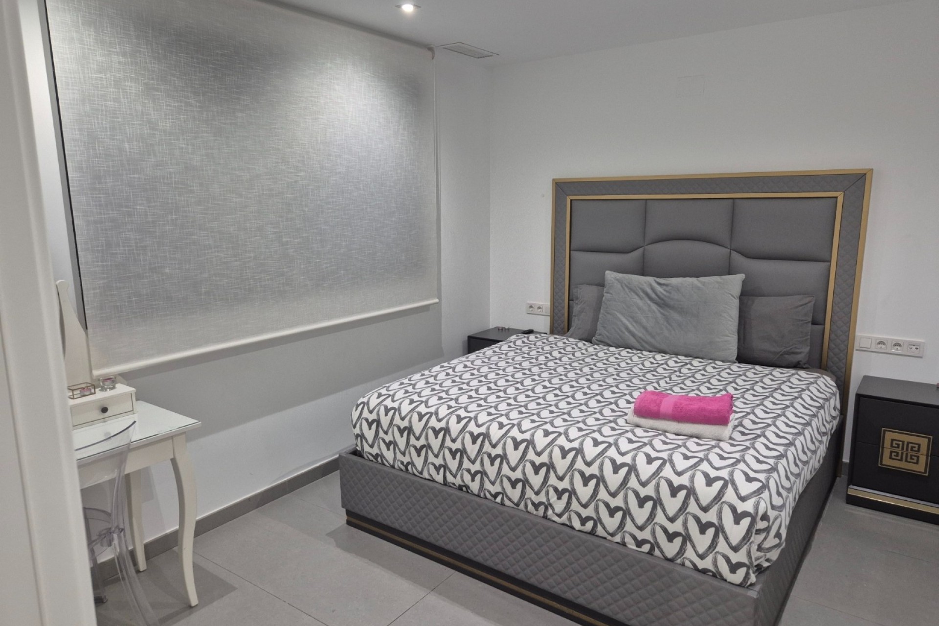Sale - Villa -
Torrevieja - Los Balcones