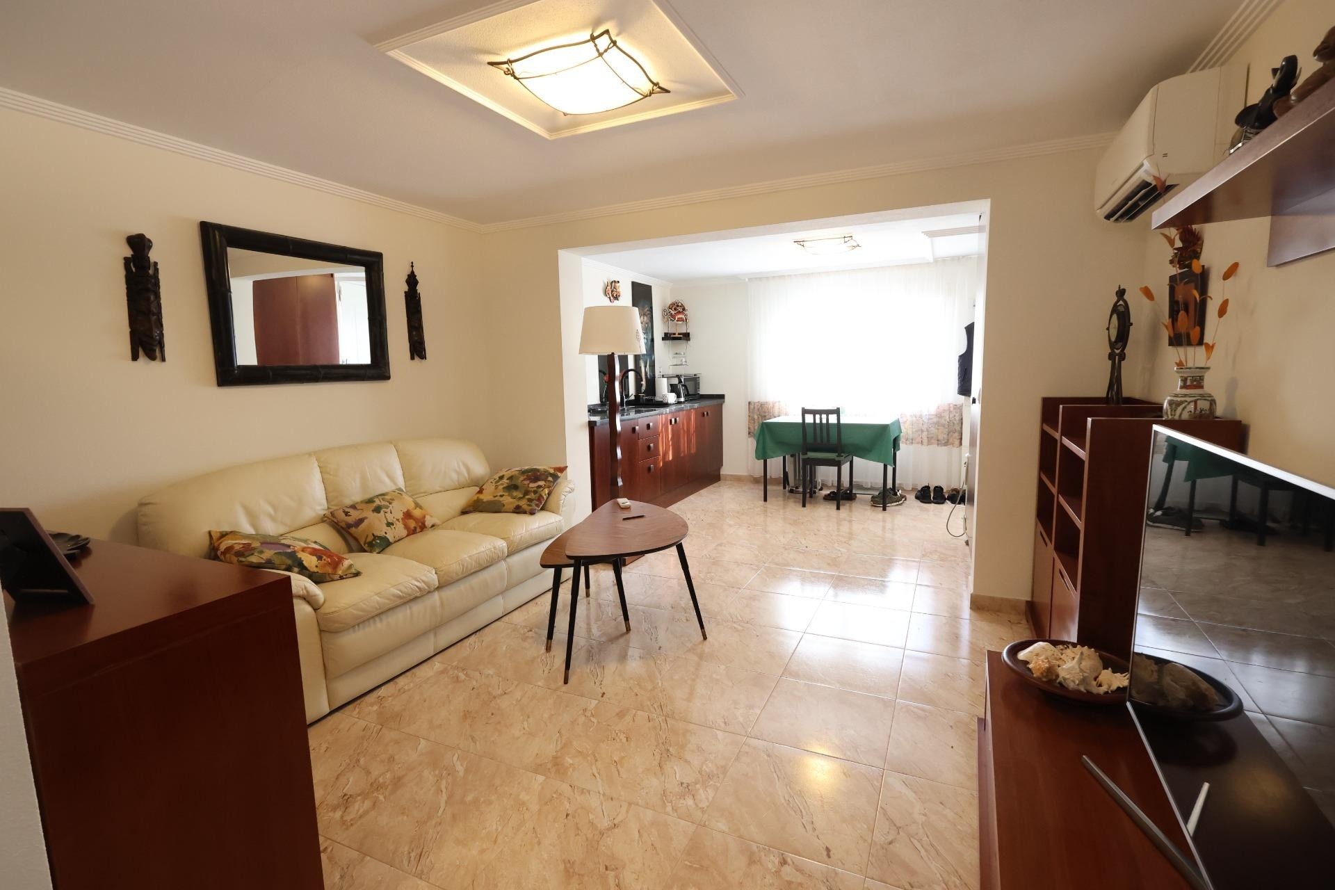 Sale - Villa -
Torrevieja - Los Balcones