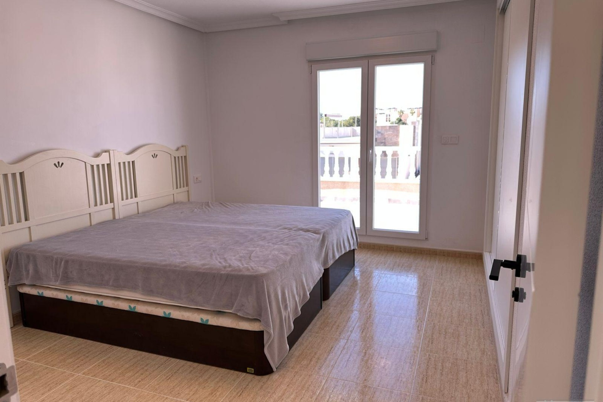 Sale - Villa -
Torrevieja - VILLAMARTIN