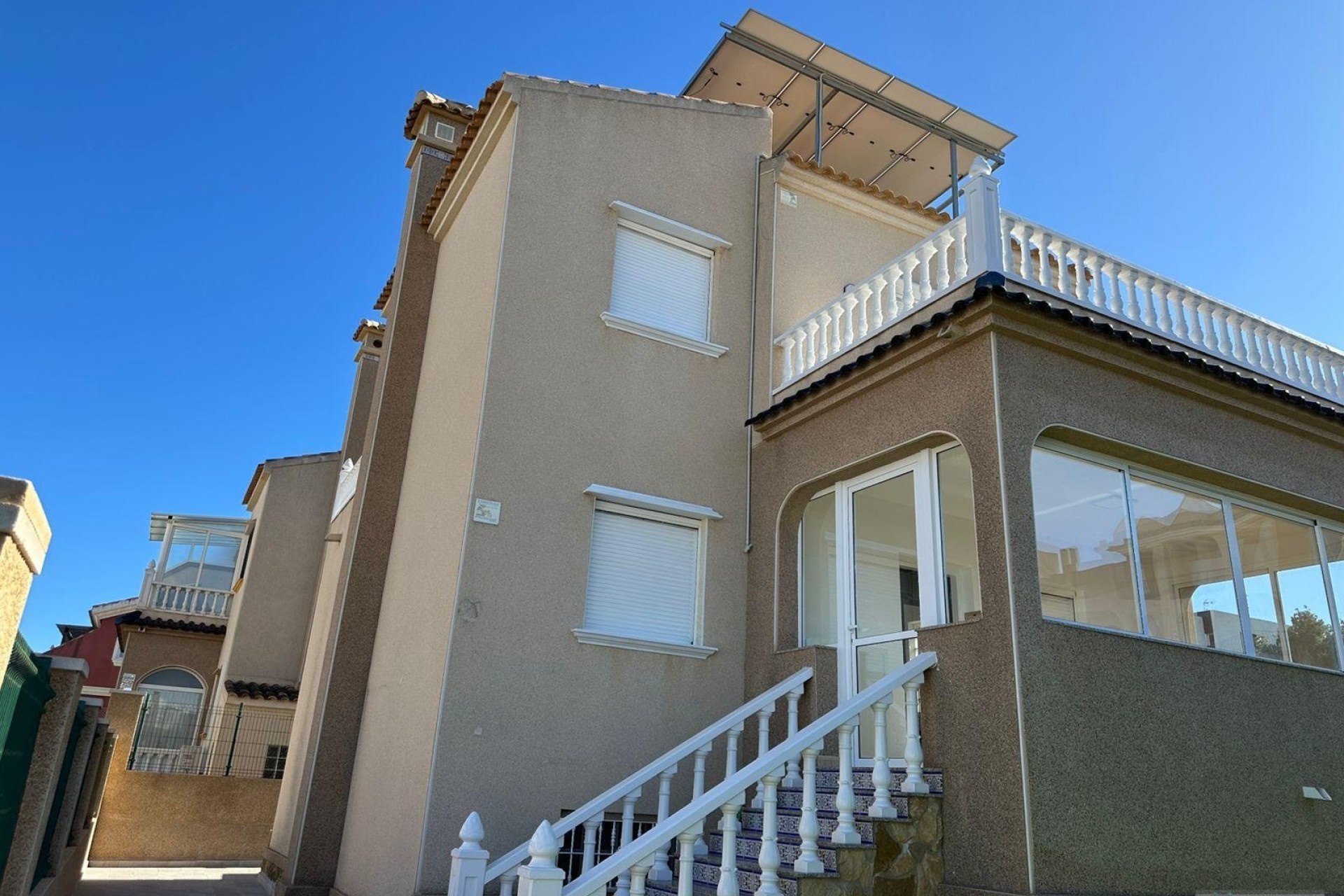 Sale - Villa -
Torrevieja - VILLAMARTIN