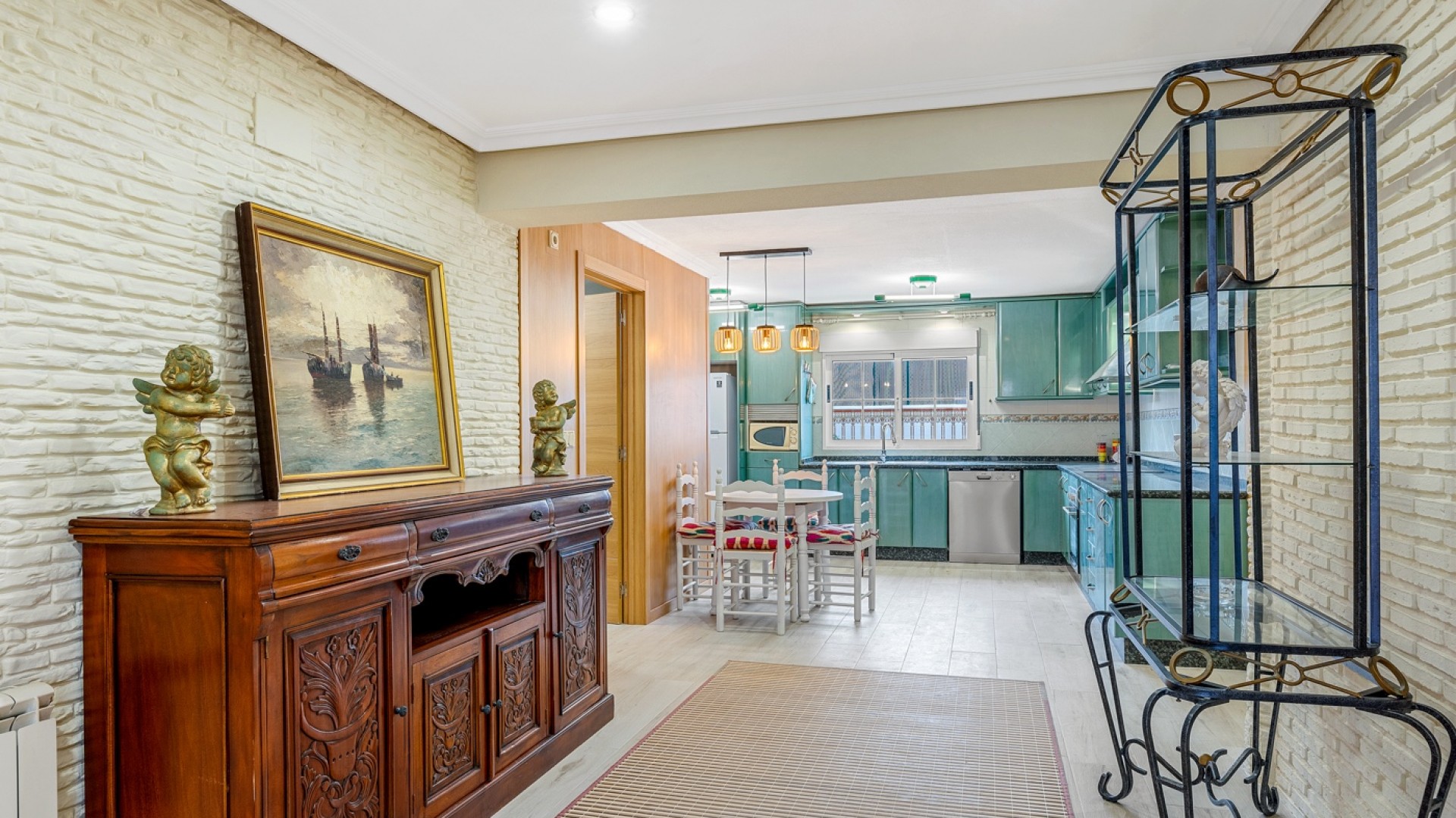 Sale - Villa -
Torrevieja