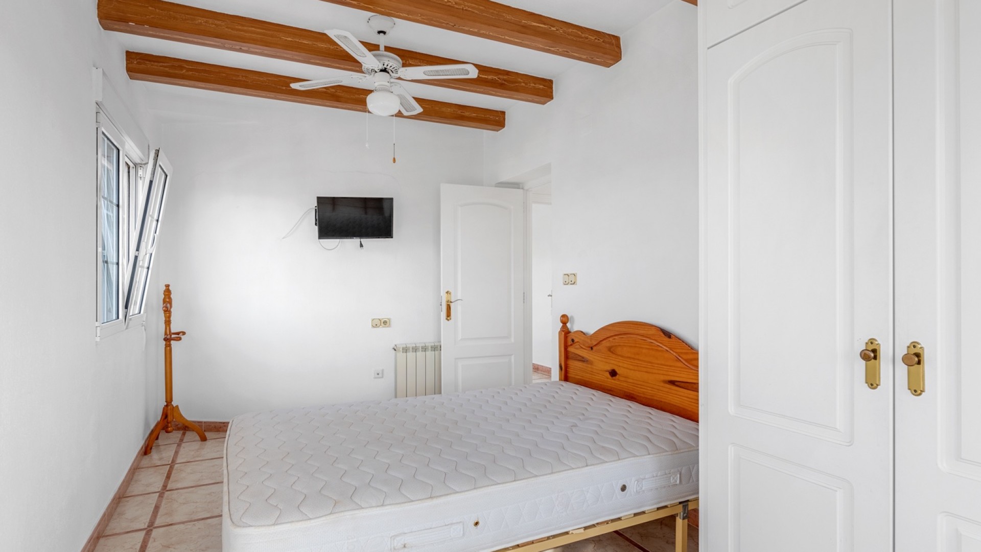 Sale - Villa -
Torrevieja