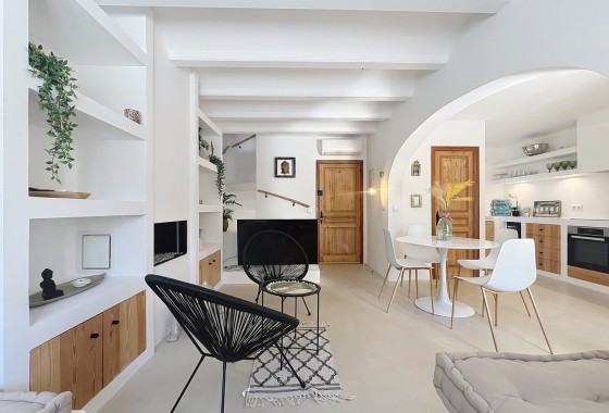 Semi Detached Villa - Resale - Benissa -
                Benissa