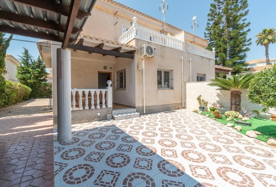 Semi Detached Villa - Resale - Orihuela Costa -
                Playa Flamenca