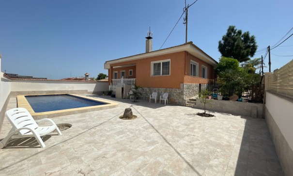 Semi Detached Villa - Sale - Benijofar - Pueblo
